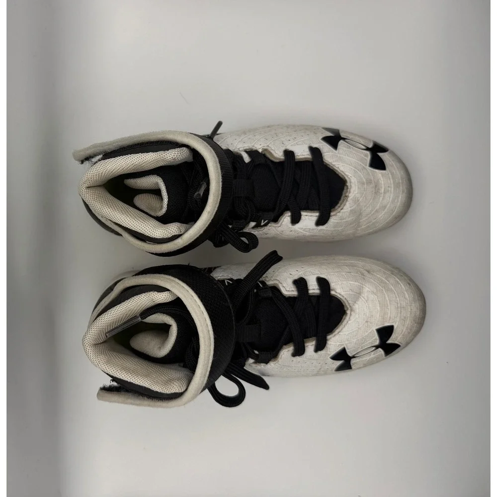 Under Armour Harper 4 Mid RM Youth 13K White Black Baseball Cleats 3022062-001